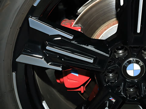 2025�� M50 xDrive