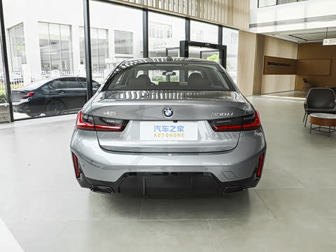 2026�� 330Li M�˶���ҹ��װ
