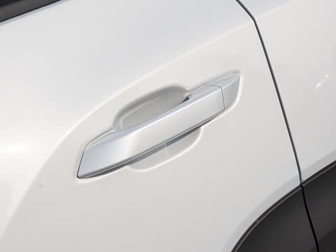 2026�� 1.5T 6MT ������ 