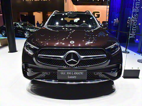 2026�� GLC 300 L 4MATIC ������