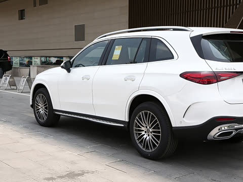 2026�� �Ŀ� GLC 300 L 4MATIC ������ 5��