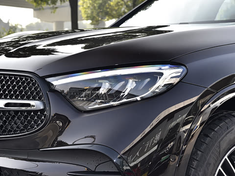 2026�� GLC 300 L 4MATIC ������ 5��