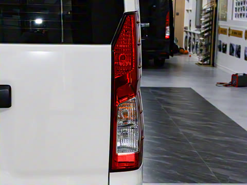 2025�� 9����ʨ ������