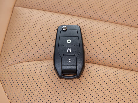 2026�� 2.0L �ֶ���Ӫ�� 5��