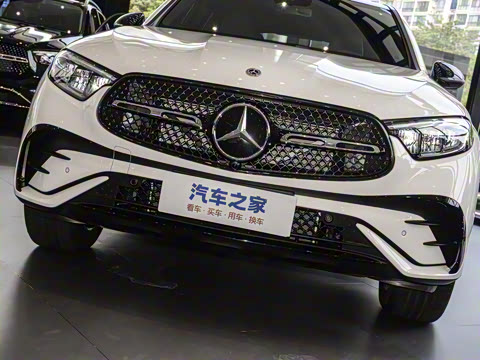 2025�� �Ŀ� GLC 260 4MATIC ����SUV