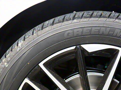 2025�� EV 545KM������