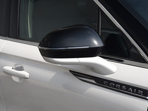 2025�� 2.0T ����������