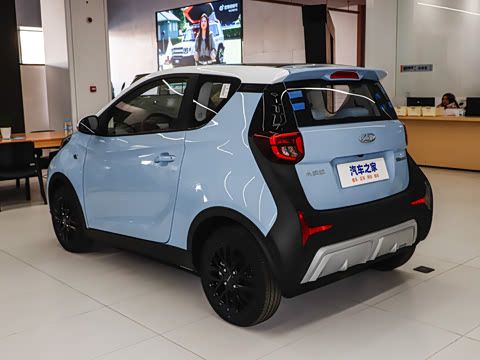 2025�� 251km ϲ���� 25.05kWh