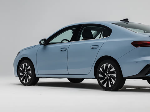 2026�� S 300TSI ������