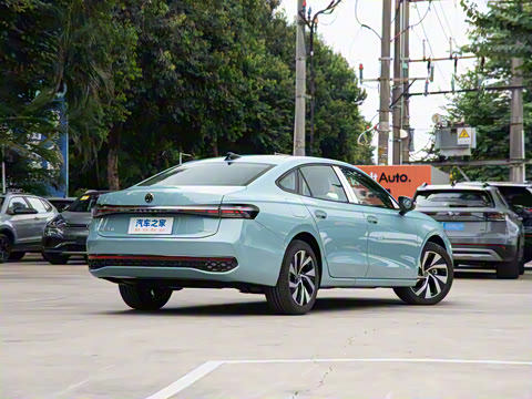 2026�� Pro 300TSI �ǿ���ҫ��