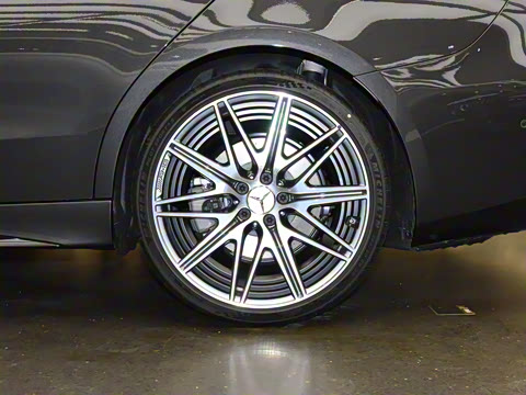 2026�� AMG C 43 4MATIC