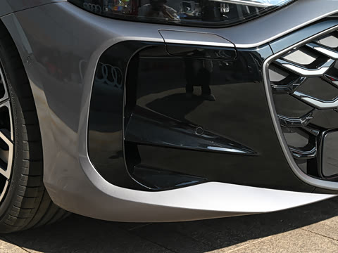 2026�� TFSI quattro 200kW �콢��