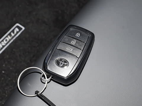 2026�� 1.8L ˫�� �ȷ��