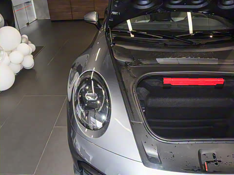 2026�� Carrera 3.0T