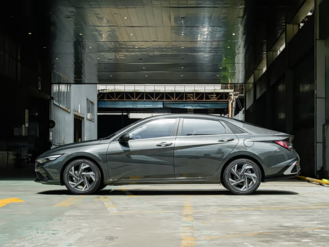 2026�� 1.5L CVT LUX����