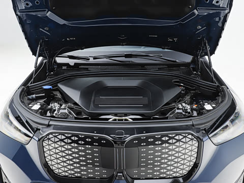 2026�� xDrive30L M�˶���ҹ��װ