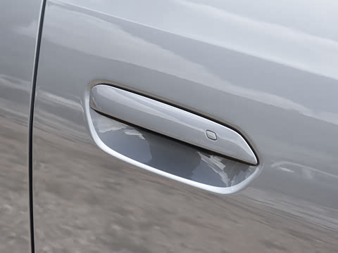 2026�� EV 605KM ��Խ��