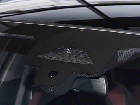 2026�� eDrive 40L M�˶���װ