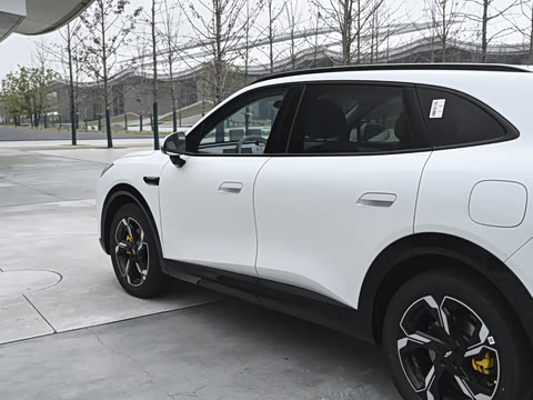2026�� 200 �������ܳ�����