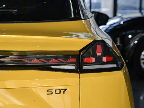 2026�� 300Ultra ��ΪǬ��ADS SE��