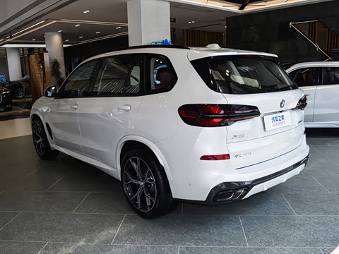 2026�� �Ŀ� xDrive 30Li ������M�˶���ҹ��װ