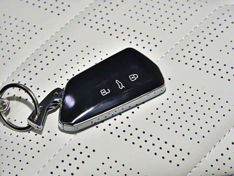 2026�� L 300TSI DSG ������