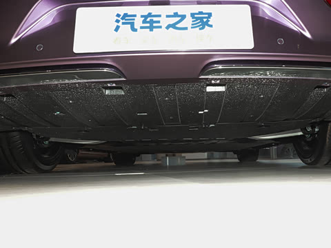 2025�� 703km Ultra�˶���