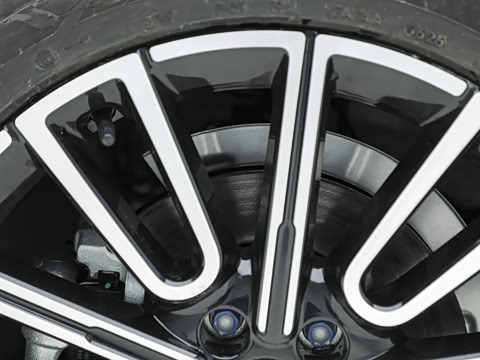 2027�� ������ 1.6T ��