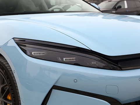 2025�� EV 701KM�����״��콢��