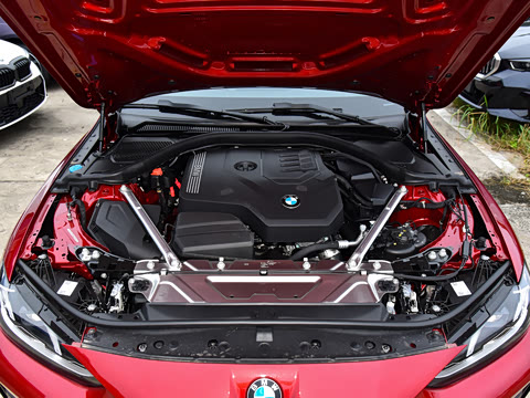2026�� 425i Gran Coupe M�˶���װ