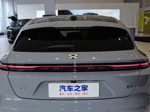 2025�� 100kWh Touring