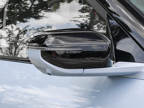 2027�� 1.5L ������