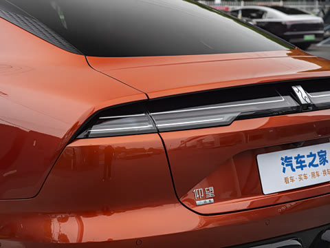 2026�� PHEV ����������