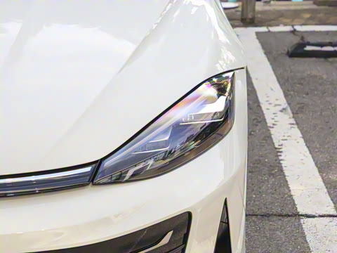 2026�� ���L 300TSI �趯��