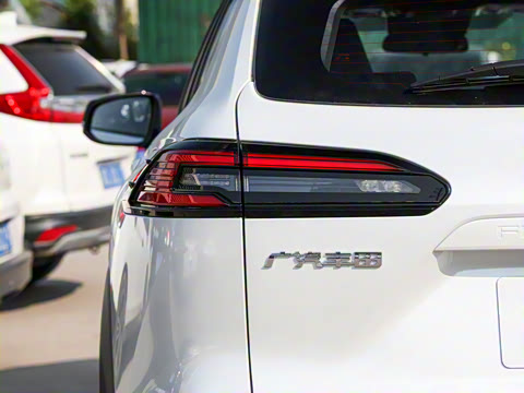 2026�� 2.0L ���ܵ��˫�� ����PLUS��