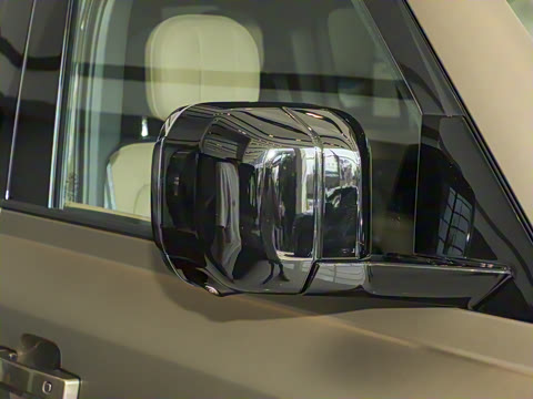 2025�� 110 3.0T P400 X