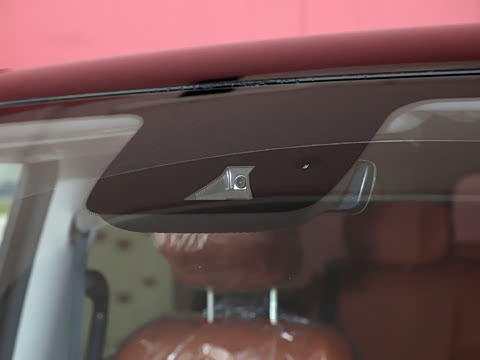 2026�� ���̰� 230����� 7��