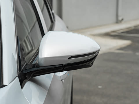 2026�� EV 550km ������