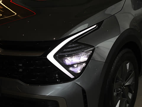 2025�� 2.0T ��������������