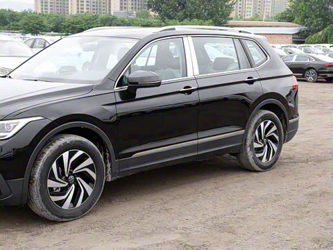 2025�� ���ڿ� 300TSI �Զ��������ڰ�