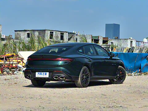 2026�� 2.0T Trophy+ �����˶���