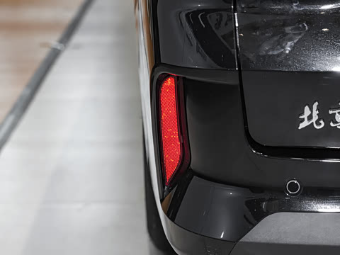 2026�� 2.0L �ֶ����ᾫӢ�� 7�� CNG