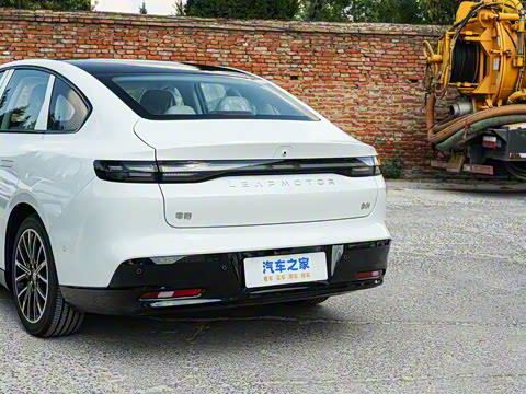 2025�� 550������