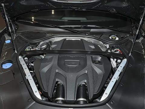 2026�� Panamera ������ 2.9T