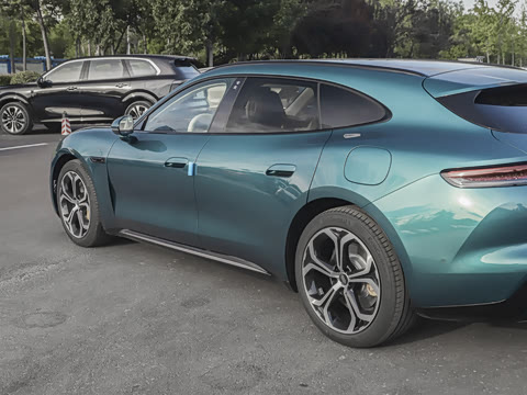 2026�� Max
