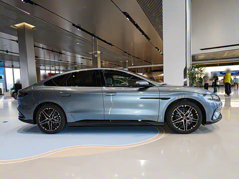 2025�� EV �Ǽݰ� 635KM�����״��콢��