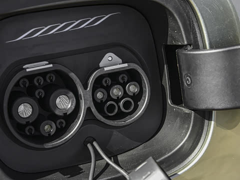 2025�� EV 670KM�����״��콢��