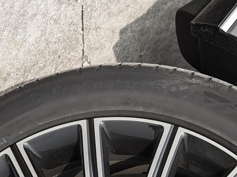 2025�� 260���������