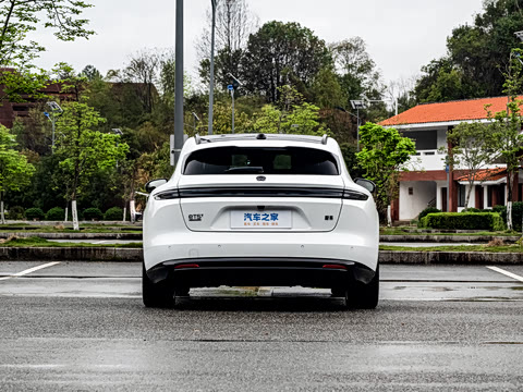 2026�� ��Ȼ�澳�� 100kWh Touring