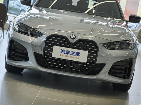 2026�� 430i Gran Coupe M�˶���ҹ��װ